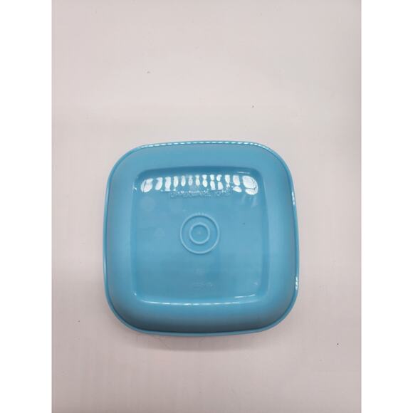 Tupperware Toys Frozen II Mini Party Kids Play 8 Piece Serving Set - Picture 3 of 3